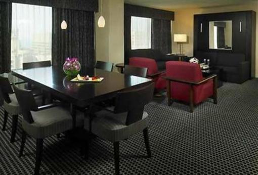 фото отеля Holiday Inn Chicago Downtown