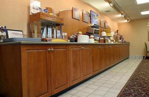 фото отеля Holiday Inn Express Chicago Arlington Heights
