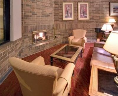 фото отеля Holiday Inn Express Chicago Arlington Heights