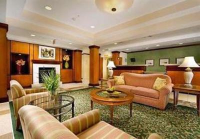 фото отеля Fairfield Inn & Suites Germantown Gaithersburg