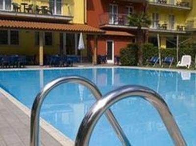 фото отеля Santa Lucia Aktivhotel Nago-Torbole