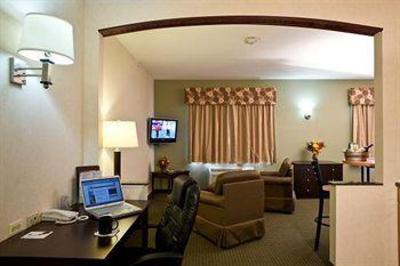 фото отеля Comfort Suites Elgin