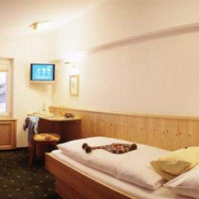 фото отеля Arlberghaus Hotel Zurs