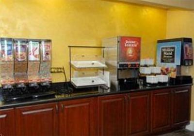 фото отеля BEST WESTERN PLUS Piedmont Inn & Suites