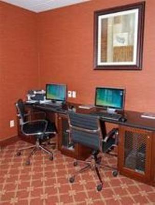 фото отеля BEST WESTERN PLUS Piedmont Inn & Suites