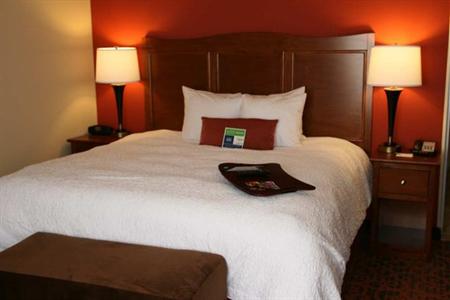 фото отеля Hampton Inn Muscatine
