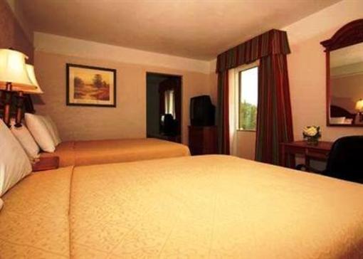 фото отеля Quality Inn & Suites Bandera Pointe San Antonio