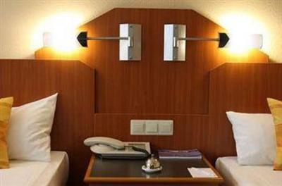 фото отеля Arcadia Hotel Bad Oeynhausen