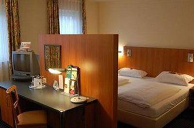фото отеля Arcadia Hotel Bad Oeynhausen