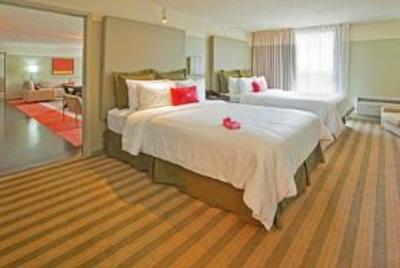 фото отеля Crowne Plaza Chicago - The Metro