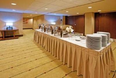 фото отеля Crowne Plaza Chicago - The Metro