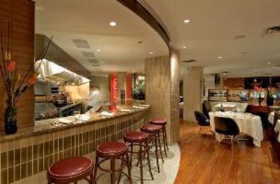 фото отеля Crowne Plaza Chicago - The Metro