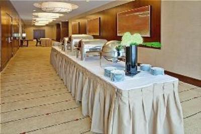 фото отеля Crowne Plaza Chicago - The Metro