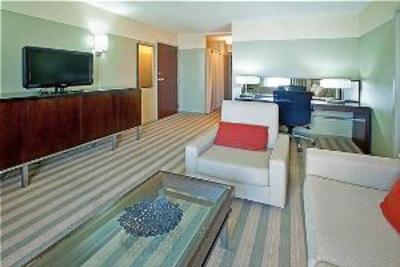 фото отеля Crowne Plaza Chicago - The Metro