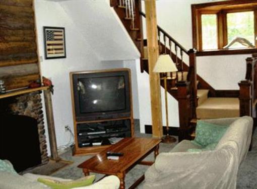 фото отеля Spruce Moose Lodge