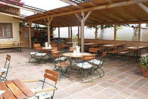 фото отеля Gasthof Alte Tanne