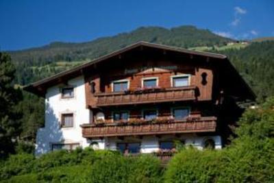 фото отеля Landhaus Maridl