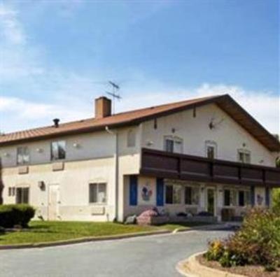 фото отеля Super 8 Motel Baltimore/Joppa