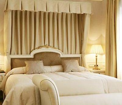 фото отеля Hotel Palacio Eugenia de Montijo