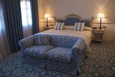 фото отеля Hotel Palacio Eugenia de Montijo
