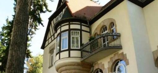 фото отеля Hotel Jakob-Kaiser-Haus