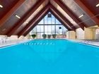 фото отеля Woodridge Inn & Suites