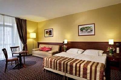 фото отеля Hotel Kapitany Wellness