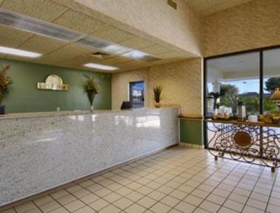 фото отеля Valdosta-Days Inn Lake Park