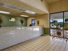 фото отеля Valdosta-Days Inn Lake Park
