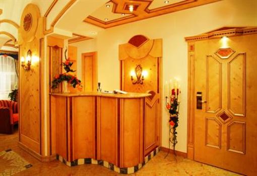 фото отеля Apart Garni Erna Ischgl