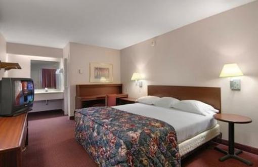 фото отеля Red Roof Inn Fairmont