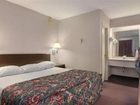 фото отеля Red Roof Inn Fairmont