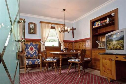 фото отеля Appartements Mair