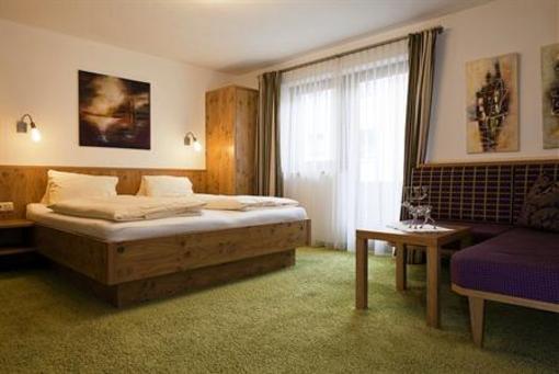 фото отеля Appartements Mair