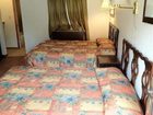 фото отеля Crest Inn Suites & Cottages
