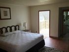 фото отеля Crest Inn Suites & Cottages