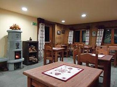 фото отеля Albergo Del Ponte Gressoney-La-Trinite