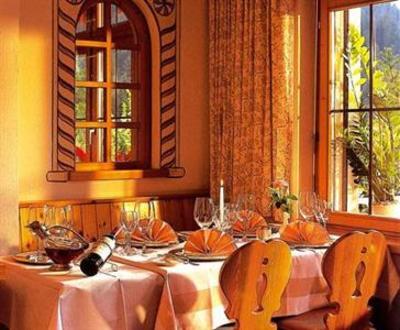 фото отеля Hotel Laaxerhof
