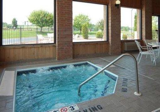 фото отеля Quality Inn Hudsonville