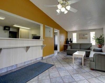 фото отеля Rodeway Inn & Suites Fenton