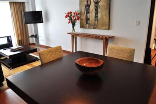 фото отеля SF Suites