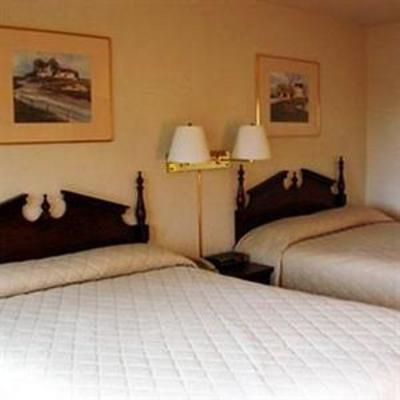 фото отеля Tradition Inn
