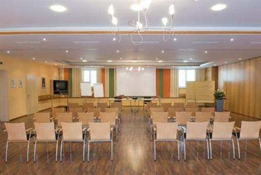 фото отеля City Hotel Stockerau