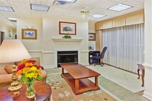 фото отеля Holiday Inn Express Fayetteville