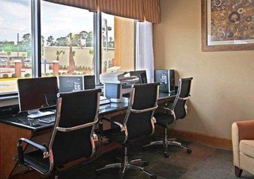 фото отеля Comfort Suites Lake Charles