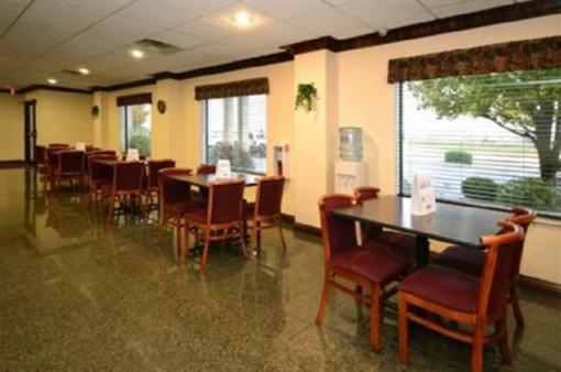 фото отеля BEST WESTERN Big Spring Lodge