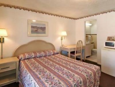фото отеля Super 8 N Myrtle Beach Cherry Grove