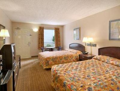 фото отеля Super 8 N Myrtle Beach Cherry Grove