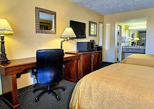 фото отеля Quality Inn Rome (New York)