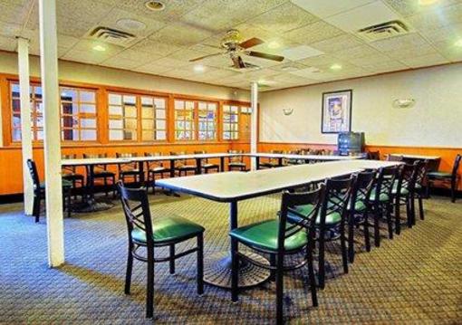 фото отеля Quality Inn Rome (New York)